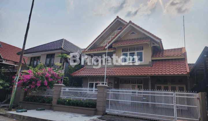 2-Story Spacious House in Banjar Wijaya