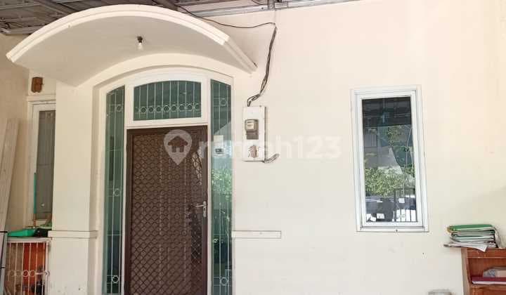 Di Jual Rumah Taman Surya 5 di Bawah NJOP