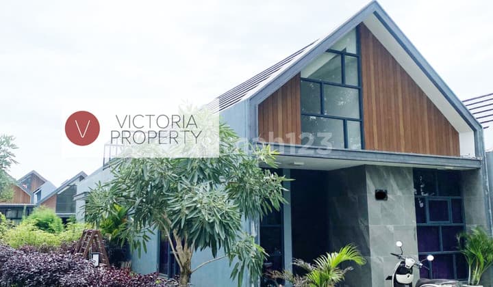 Rumah Hook di Golden Cikeas Cibubur