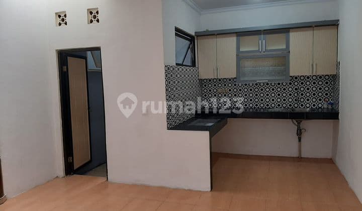 Rumah 2 Lantai Siap Huni di Legenda Wisata Cibubur