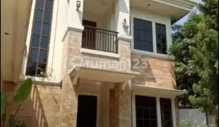 Jual Cepat Rumah Bawah NJOP Tanah Luas Taman Kenari Cibubur - HGB