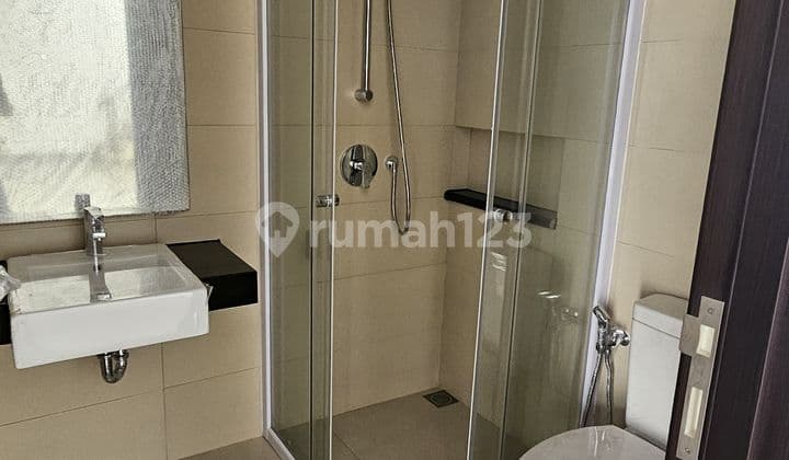 Termurah Rumah Mewah Pik2 bisa KPR 10X20 2 Lantai Boulevard ,Shm