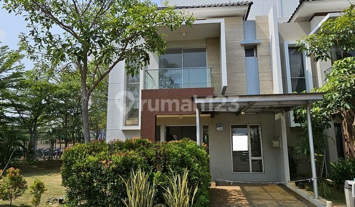 Cheapest, Golf Island House 11x15 Corner 2 Floors, PIK, North Jakarta
