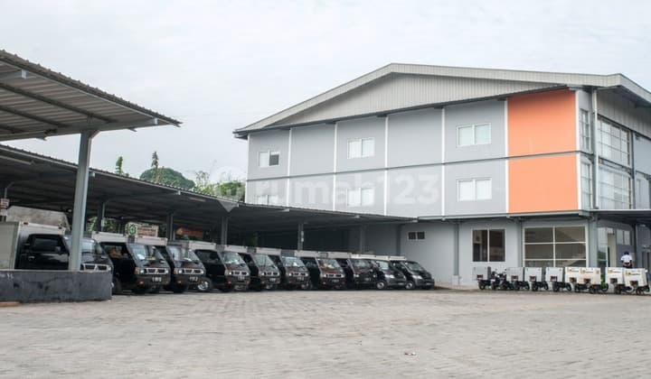 Strategic Warehouse Near Toll Road, 8090m, SHM, Bekasi