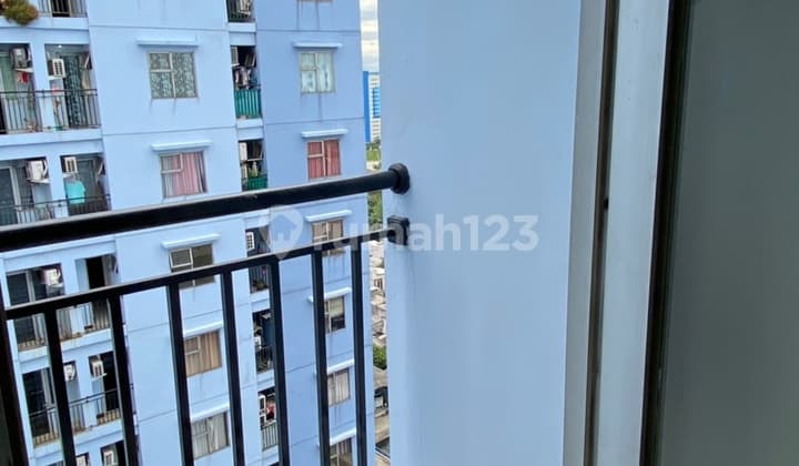 Disewakan Murah Apartemen Green Park 2BR di Tangerang siap huni