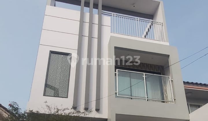 Rumah Sangat Murah 3 Lantaidi Karawaci Residence..Tangerang..