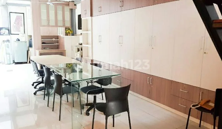 Jual Rumah Semi Furnish di Bukit Cimanggu City Rumah di Perumahan bukit cimanggu city 2 Lantai SHM