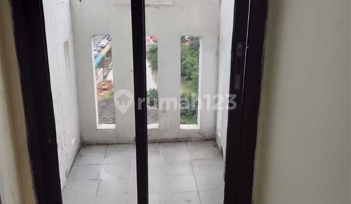 Disewakan Unit Apartement Kemang View 3 Br 2.kt