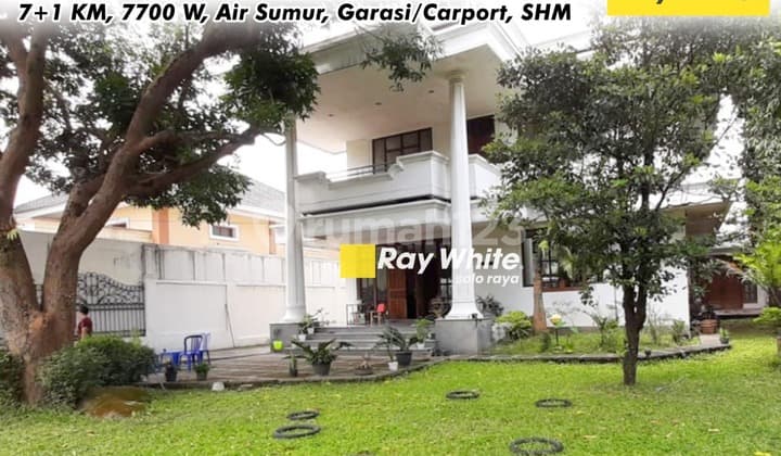 Rumah Mewah 2 Lantai Tanah Luas Siap Huni Dekat Kampus Ums