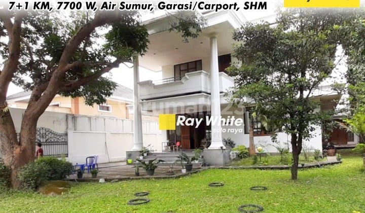 Rumah Mewah 2 Lantai Tanah Luas Siap Huni Dekat Kampus Ums