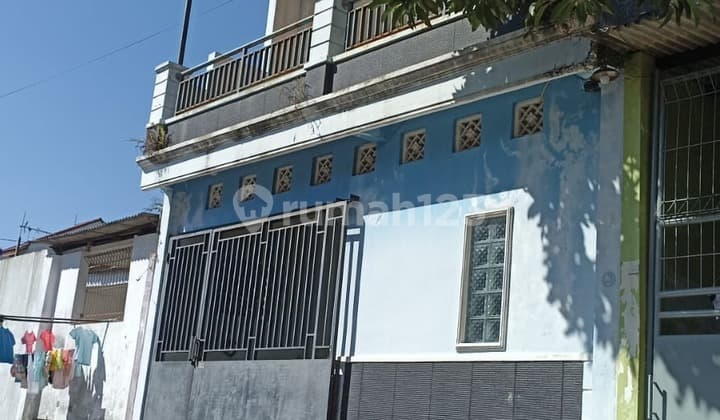 2-Story House In Solobaru Near A Nice Mall And Ready To Occupy