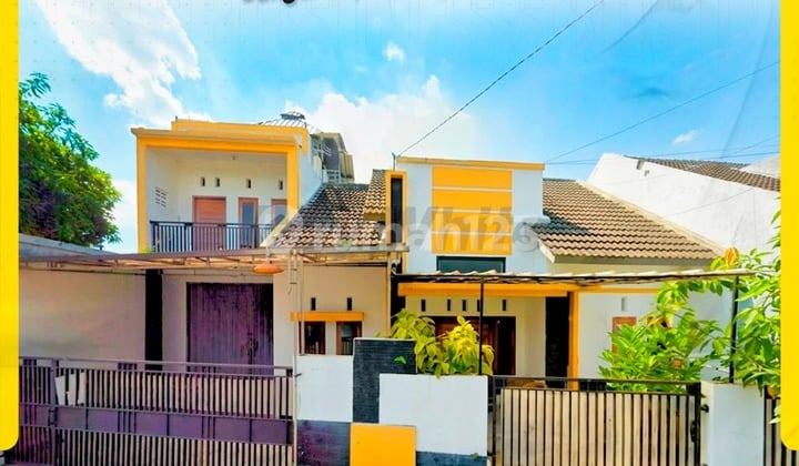 Rumah 2 Lantai Siap Pakai di Karanganyar Kota Dekat ke Alun Alun