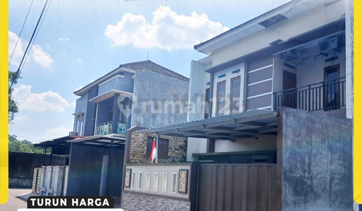 Rumah 2 Lantai di Baturan Colomadu Dekat Dandara dan Tol
