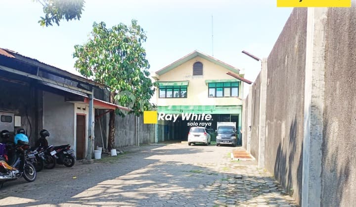 Dijual Gudang Siap Pakai Akses Kontainer Di Baki Kawasan Industri