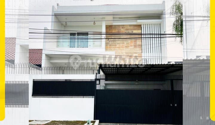 Dijual Rumah Bagus 2 Lantai Solo Baru Selangkah ke Mall & Sekolahan