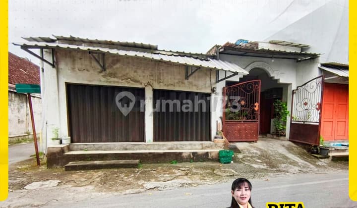 Bu Dijual Rumah Kestalan Dekat Pasar Legi Solo dan Stasiun
