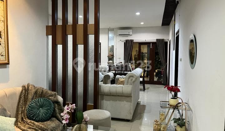 Rumah Luas Nyaman 2 Lantai Siap Huni di Buah Batu Regency