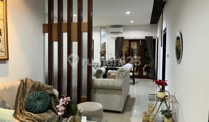 Rumah Luas Nyaman 2 Lantai Siap Huni di Buah Batu Regency
