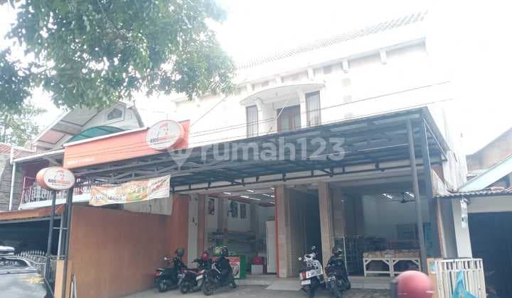 KOSTAN AKTIF 2,5 LANTAI LOKASI RAMAI STRATEGIS SIAP HUNI DI BUAH BATU BANDUNG