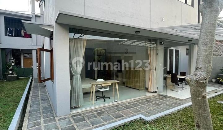 Rumah Keren Minimalis Modern Semi Furnished Siap Huni di Arcamanik Bandung
