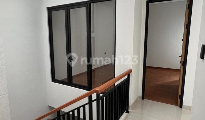 "2 Units of Houses for Sale in Suryalaya Area, Bandung (New Houses)"