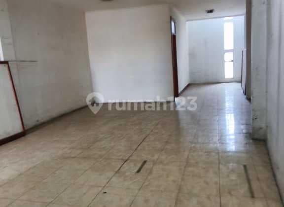 Ruko 2 Lantai Lokasi Ramai Cocok untuk Segala Usaha Siap Pakai di Mainroad Cimahi