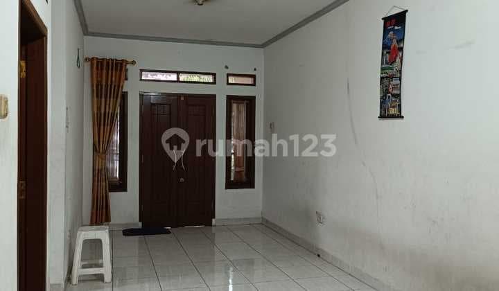 Rumah Bagus 2 Lantai Lingkungan Bersih Nyaman Siap Huni di Sarijadi Bandung