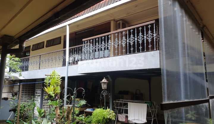 Rumah Idaman Cantik Asri Terawat 2 Lantai Siap Huni di Hegarmanah Bandung