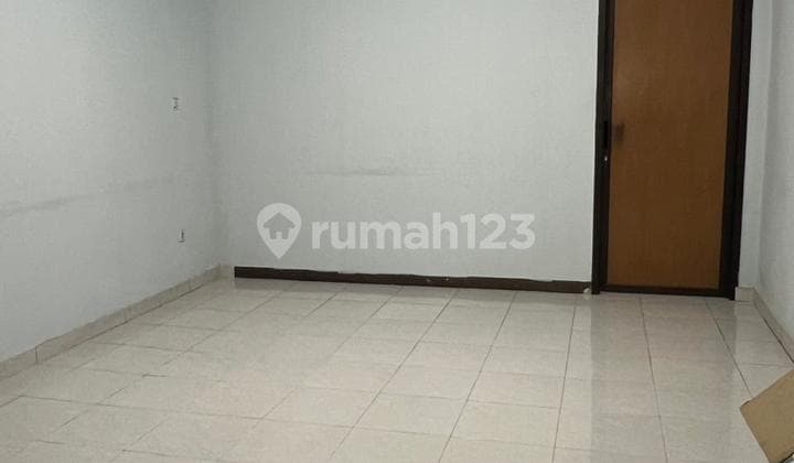 Ruko 2 Lantai Lokasi Strategis Ramai Siap Pakai di Melong Asih Bandung