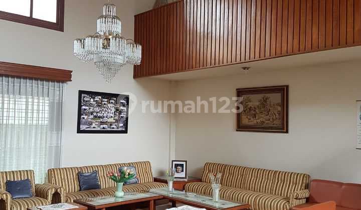 Rumah Luas Mewah Nyaman Terawat Siap Huni Di Hegarmanah Bandung