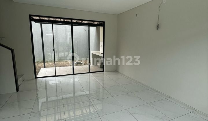 RUMAH MINIMALIS NYAMAN SIAP HUNI DI TATAR TARUBHAWANA KOTA BARU PARAHYANGAN KBP BANDUNG