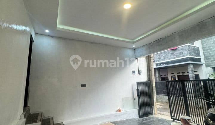 RUMAH MINIMALIS MODERN 2 LANTAI NYAMAN SIAP HUNI DI CIPAGERAN CIMAHI