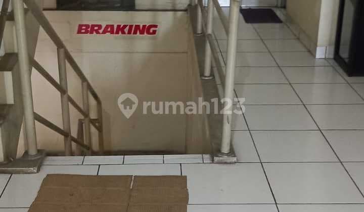 Ruko Strategis Favorit 3,5 Lantai Siap Pakai di Setrasari Plaza Bandung