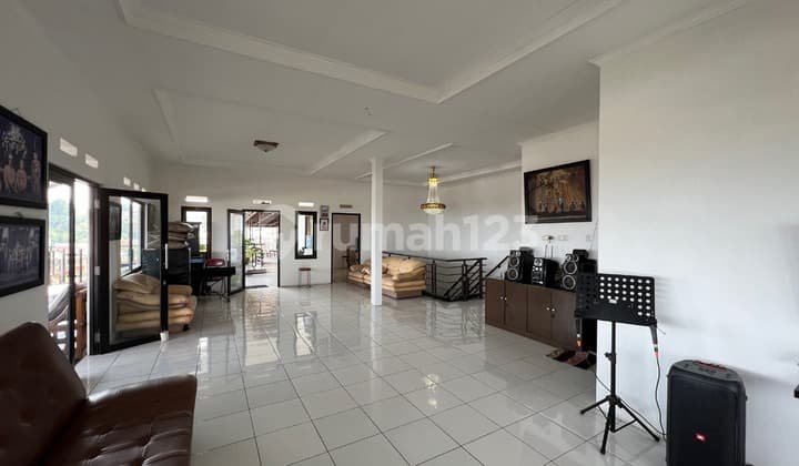 RUMAH LUAS STRATEGIS 2 LANTAI SIAP HUNI DI CIMAHI BANDUNG