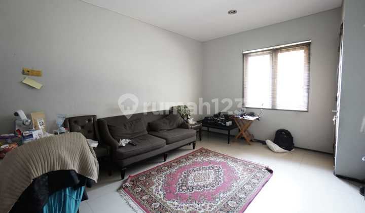 Rumah Bagus Minimalis Lingkungan Nyaman Siap Huni di Setraduta Bandung