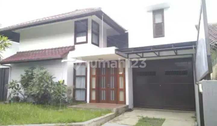 Rumah Nyaman Terawat 2 Lantai Full Furnished Siap Huni di Terusan Sutami Bandung