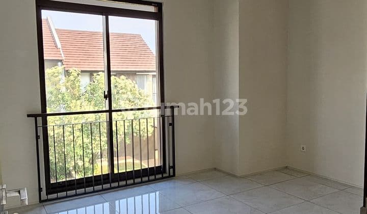 RUMAH BAGUS 2 LANTAI LINGKUNGAN NYAMAN SIAP HUNI DI TATAR SIMAKIRANA KOTA BARU PARAHYANGAN KBP BANDUNG