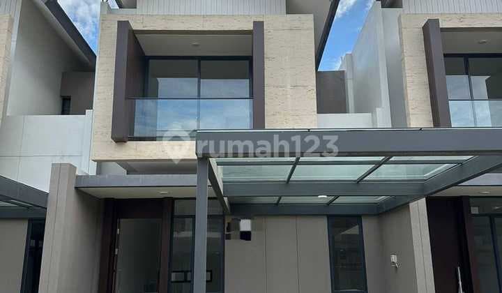 Rumah Bagus Minimalis Modern Lingkungan Asri Strategis Di Podomoro Park Cluster Fashagriya Bandung