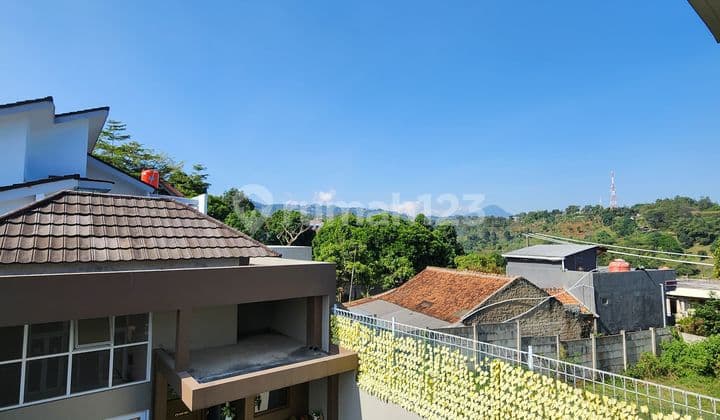 RUMAH LUAS NYAMAN MINIMALIS MODERN FULL FURNISHED SIAP HUNI DI BUDI INDAH BANDUNG