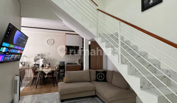 Dijual Rumah Siap Huni Semi Furnished Dalam Cluster di Cisaranten Arcamanik