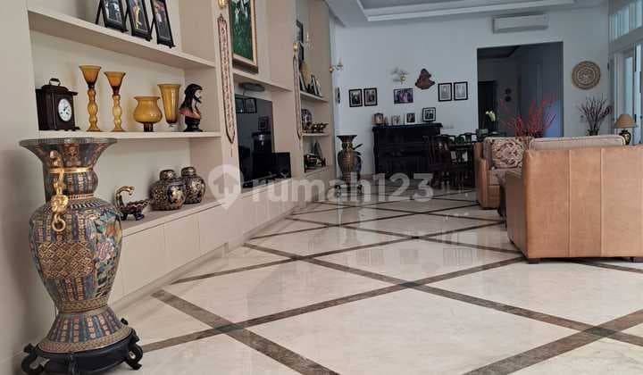 Rumah Cantik 3 Lantai Minimalis Modern Siap Huni di Kemanggisan Slipi Jakarta