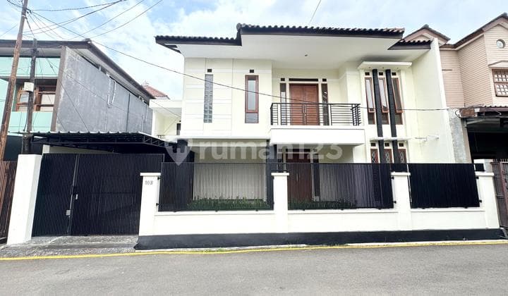 Dijual Rumah 2 Lantai Turangga Jl. Sinom, Rumah Tengah Kota Bandung