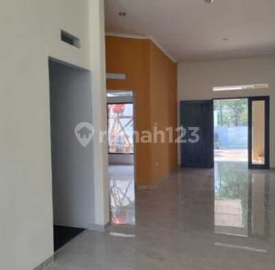 Rumah Baru Minimalis Modern Nyaman Siap Huni di Jatihandap Bandung