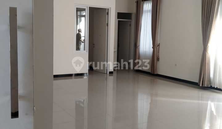 For Rent House in Taman Kopo Indah (Tki) 1, Greenville Cluster
