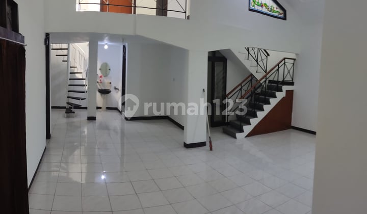 Disewakan Rumah Nyaman Siap Huni di Komplek Leuwi Sari, Leuwi Panjang