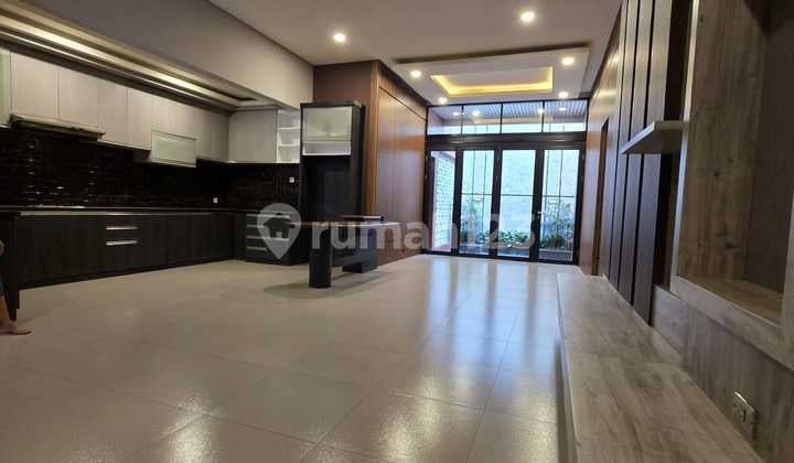 Rumah Keren!! Minimalis Modern Semi Furnished Siap Huni di Mekar Wangi Bandung