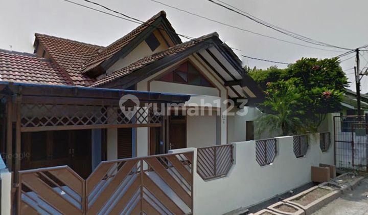 Rumah Hoek, Lapang Di Galaxy Bekasi