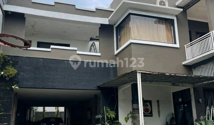 Luxurious 2-Story House in Ciapus Bogor