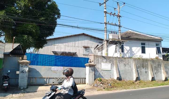 Disewakan Gudang Di Ungaran. Dipinggir Jalan Nasional. Dekat Jalan Toll. Ready Siap Pakai.