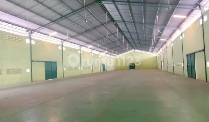 Disewakan Gudang Baru Siap Pakai Di Kawasan Candi Industri (kic) , Ada Kantor 60 M² (6x 10) , Ada Loading Dock , Sumur Artetis , Hadap Selatan , Harga Excl Pph , Dekat Exit Toll Krapyak.